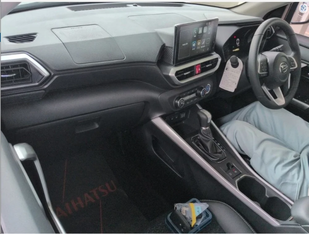 Daihatsu Rocky Hybrid 